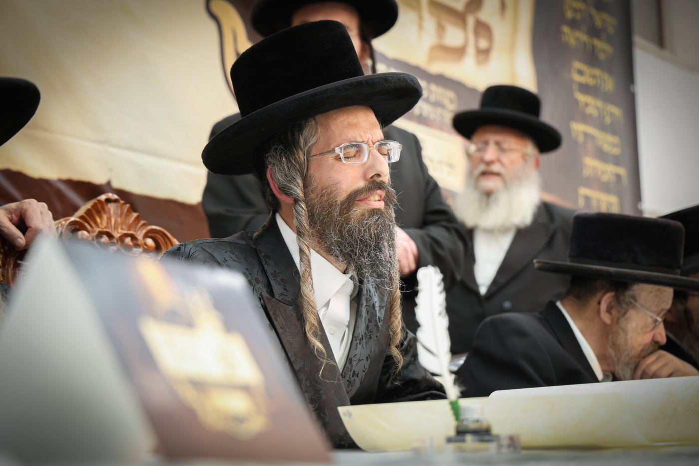 הילולא קדישא וכתיבת ס"ת בחצה"ק זוועהיל