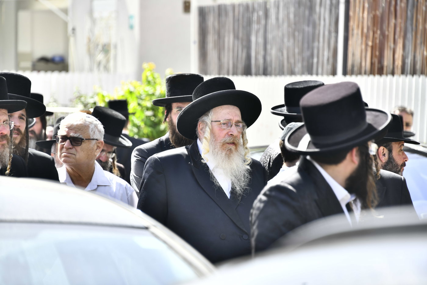 הלווית הרבנית ממעז'יבוז ע"ה