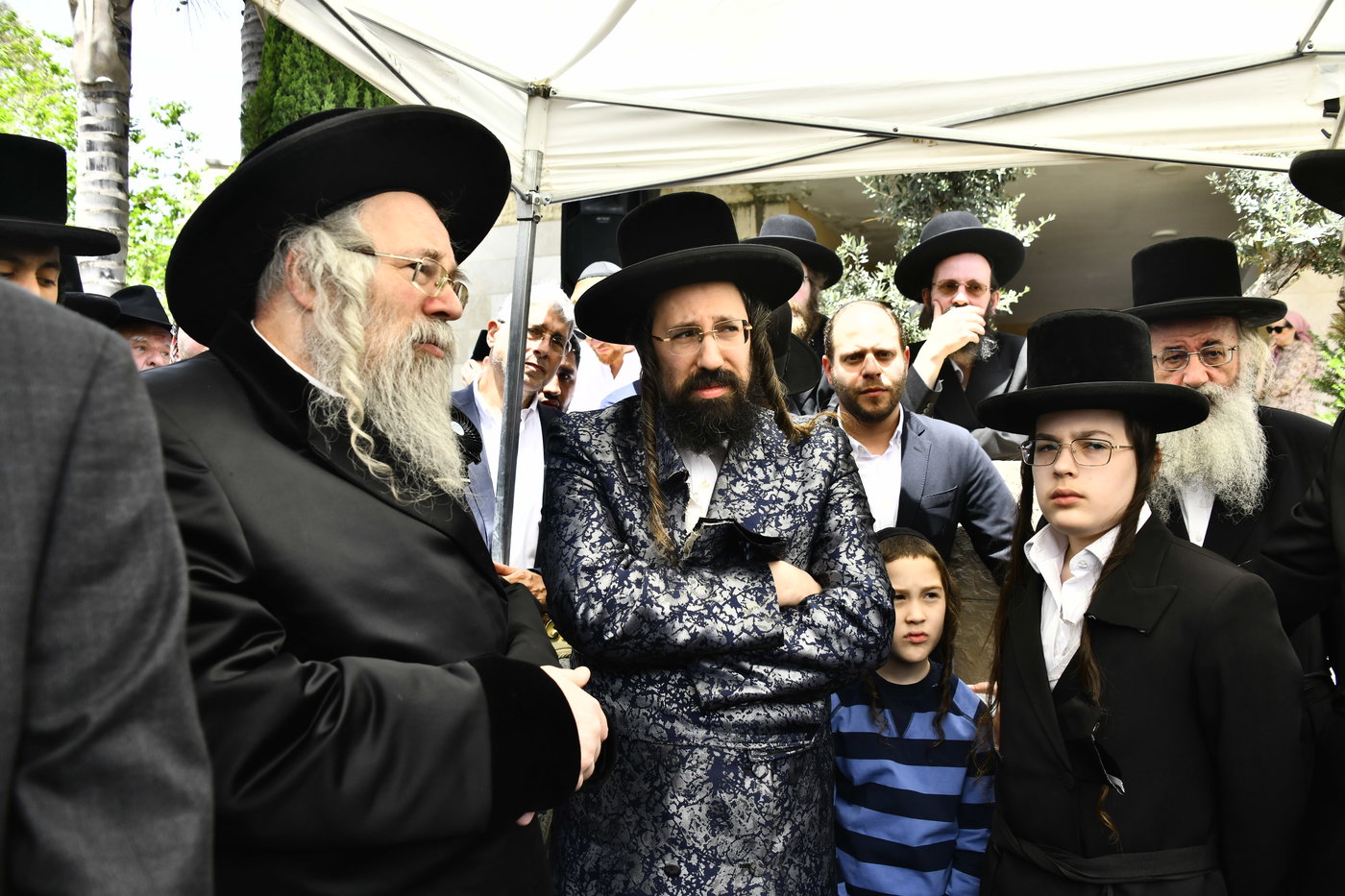 הלווית הרבנית ממעז'יבוז ע"ה