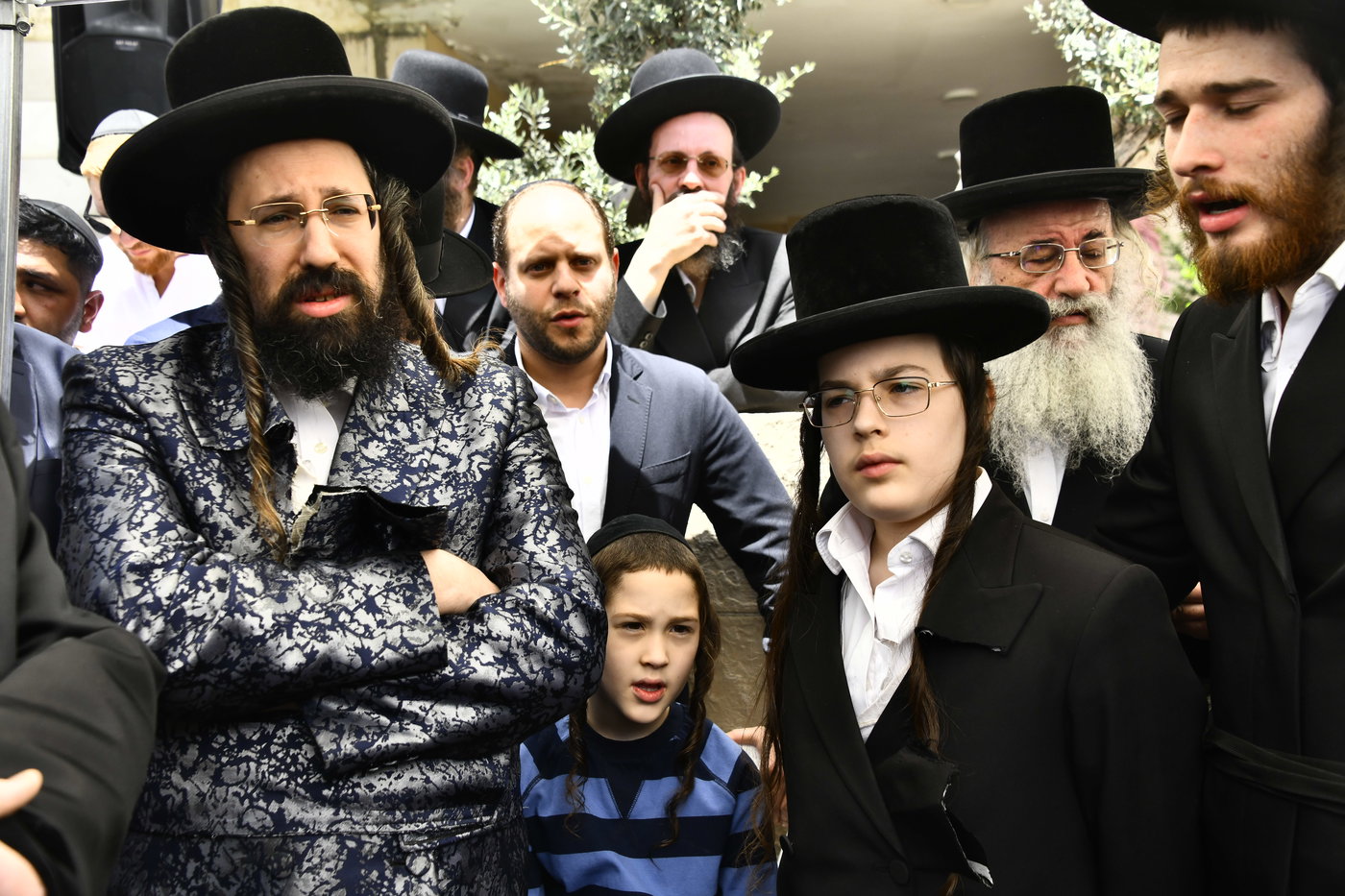הלווית הרבנית ממעז'יבוז ע"ה