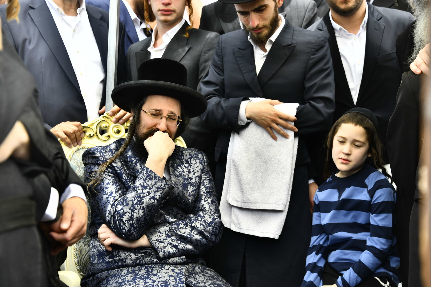 הלווית הרבנית ממעז'יבוז ע"ה