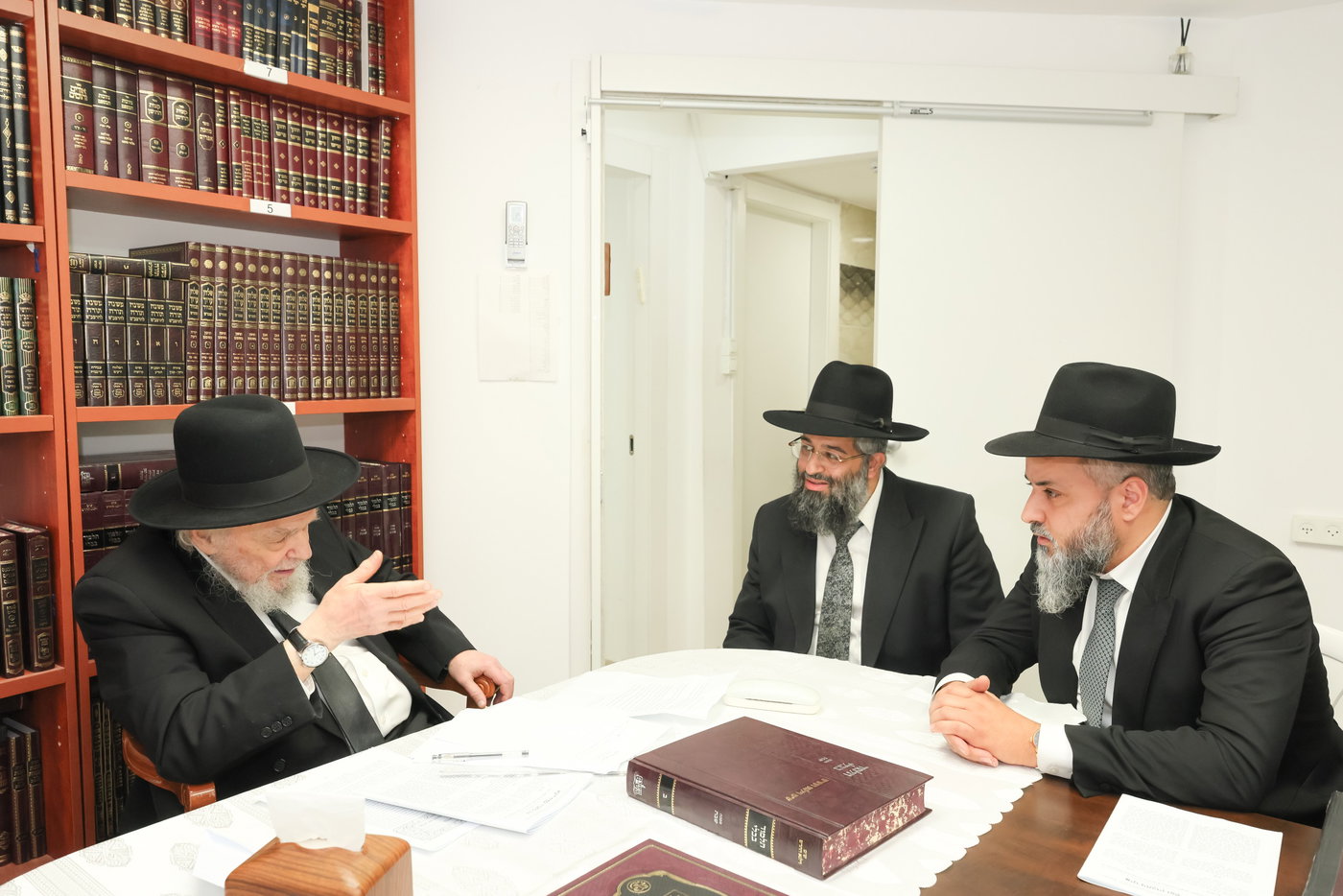מעמד יסוד ישיבת "עטרת מרדכי"
