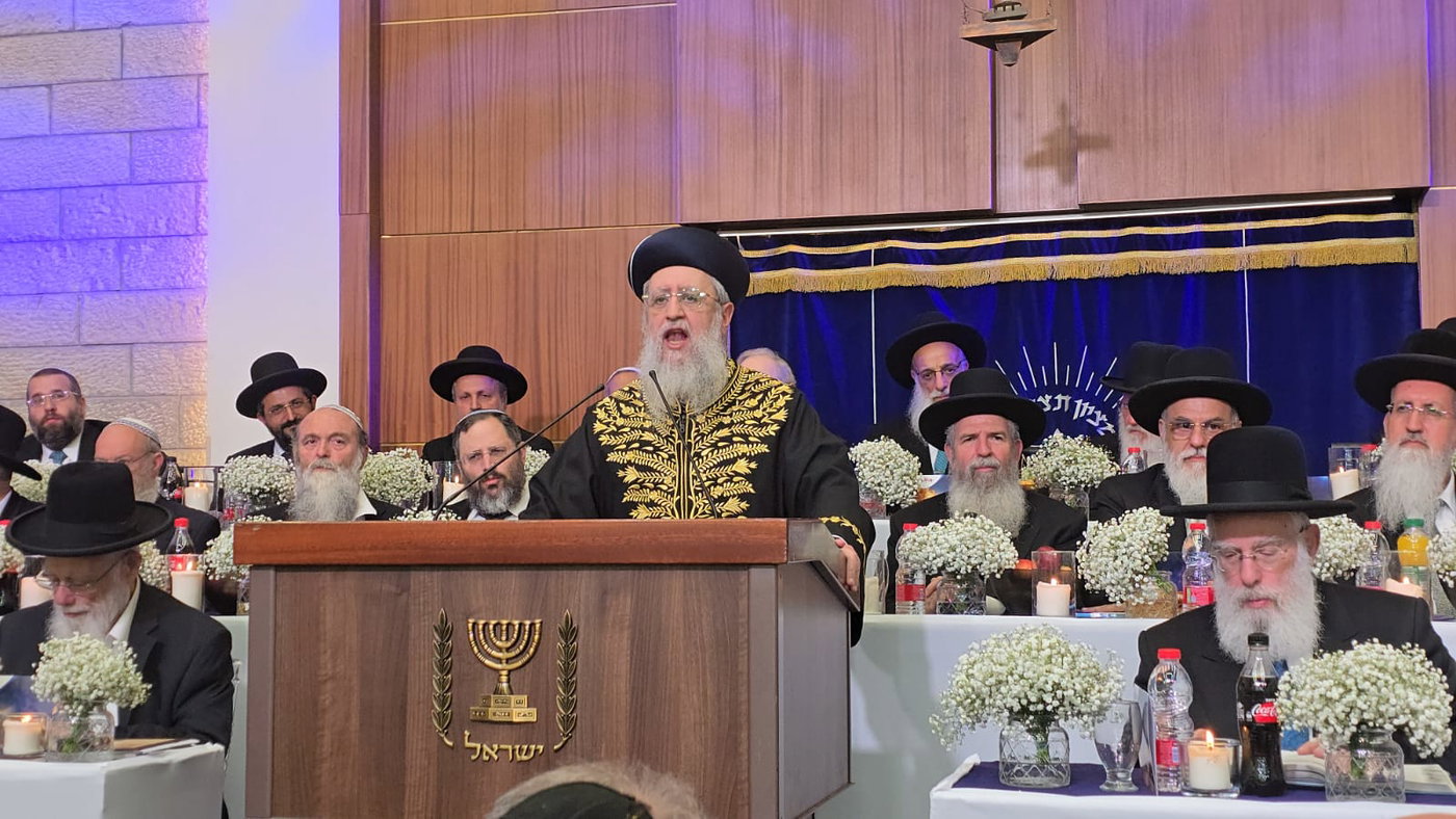 הגר"ד יוסף בנאומו