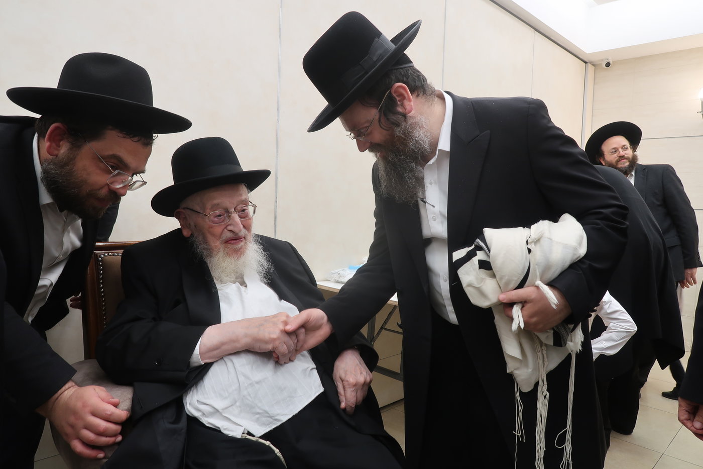 ער"ח סיון אצל הגרמ"צ ברגמן