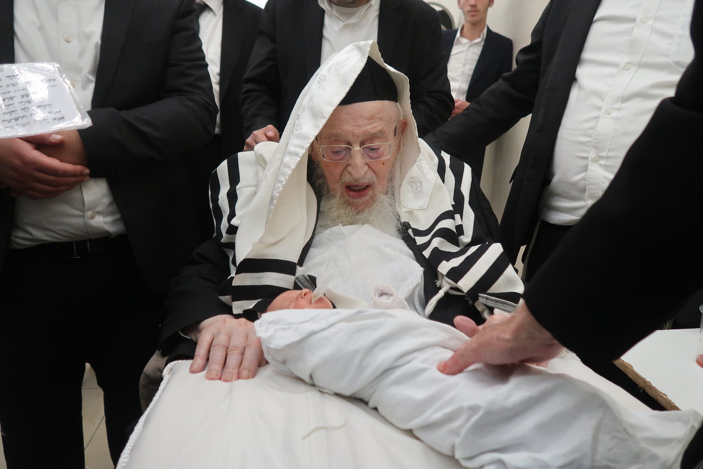 ער"ח סיון אצל הגרמ"צ ברגמן