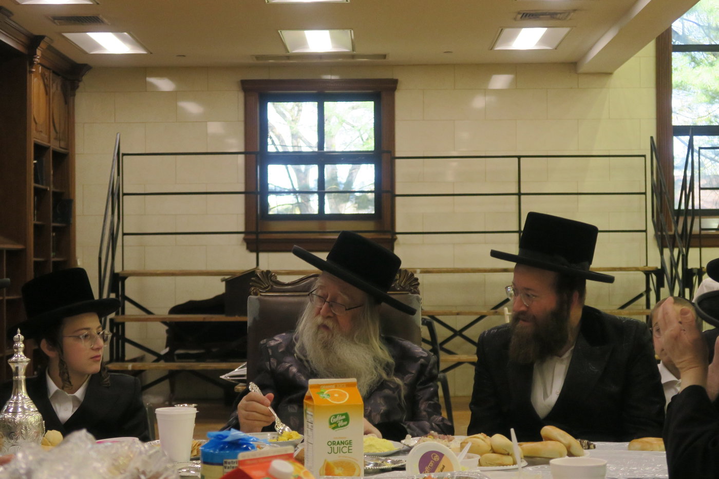 שמחת בר מצווה לנכד האדמו"ר מניקלשבורג