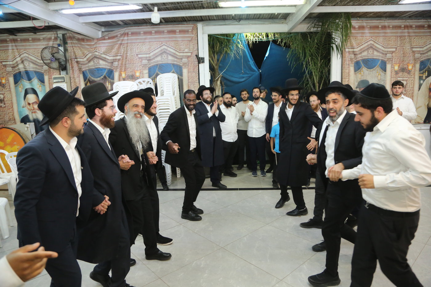 קבלת הפנים לבחורי הישיבה שנעצרו ב"עוון" לימוד תורה