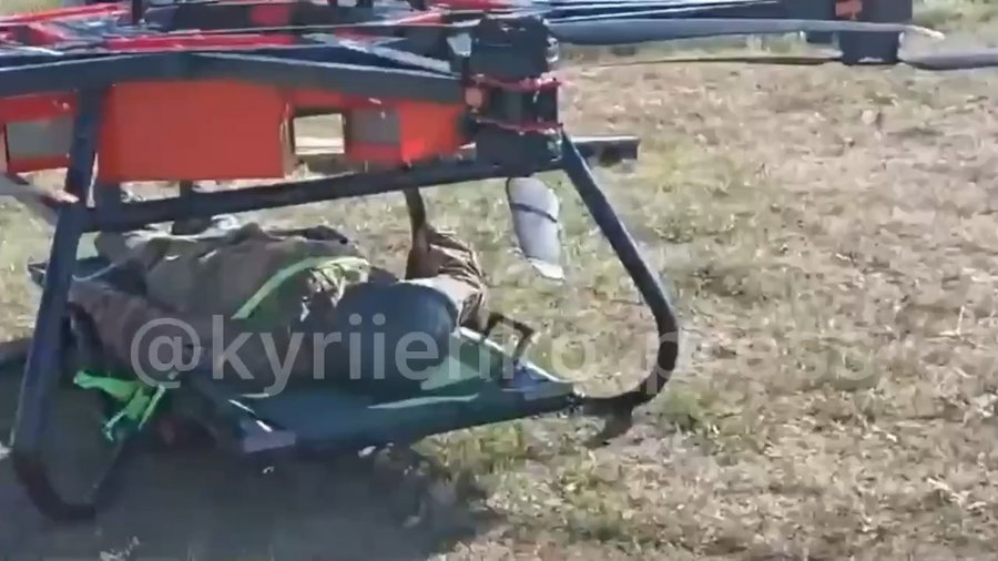 רחפן מפנה פצועים