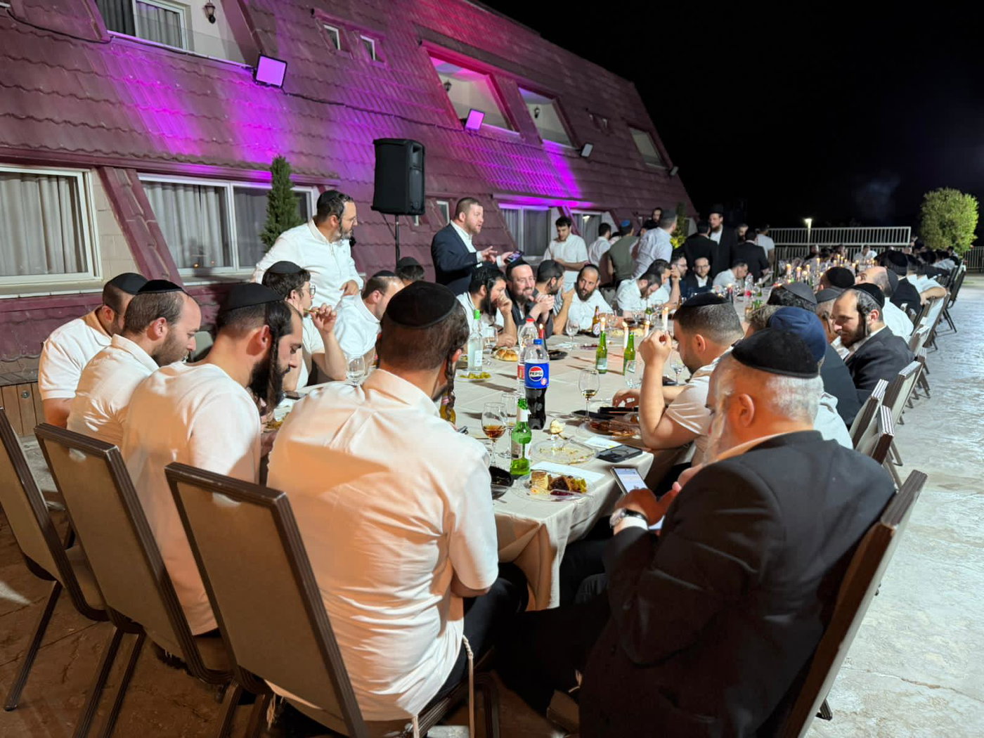 ממראות ההתוועדות