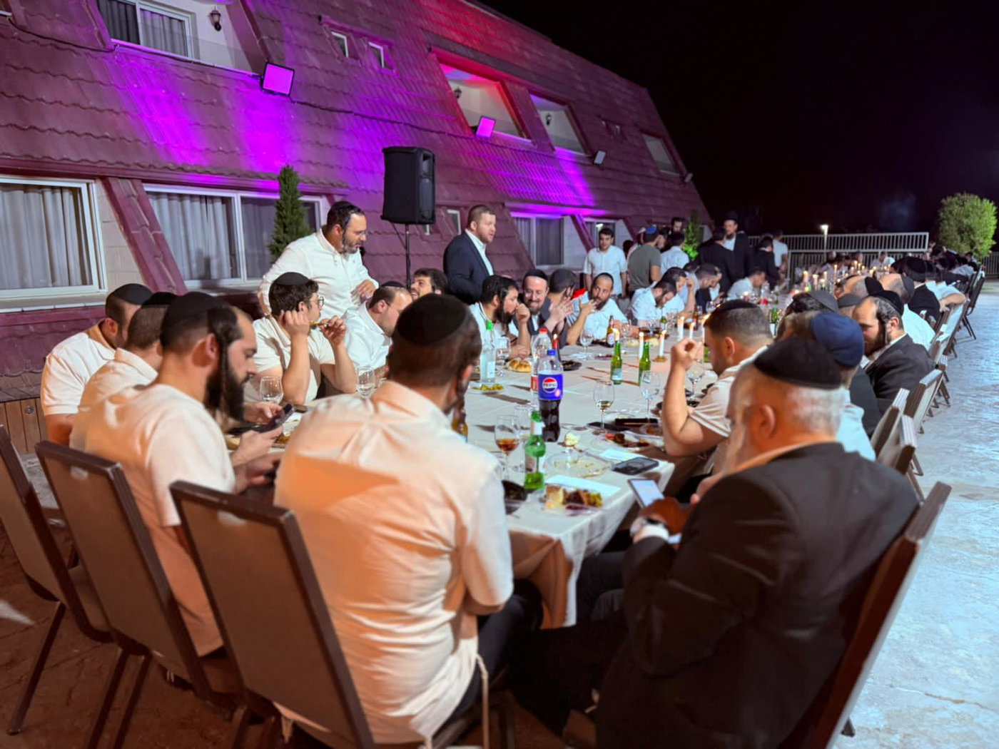 ממראות ההתוועדות