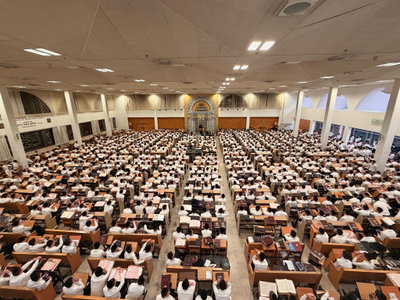 הגרמ"ה הירש בישיבת חברון