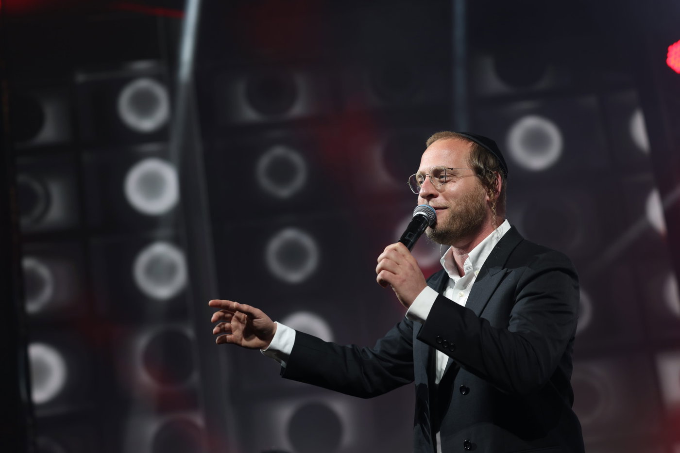 מעמד הסיומים ב'התקבצו'