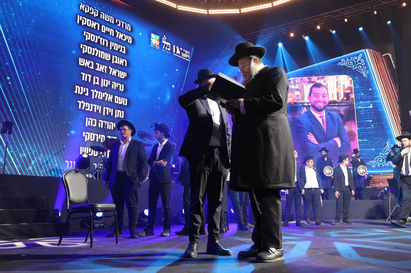 מעמד הסיומים ב'התקבצו'