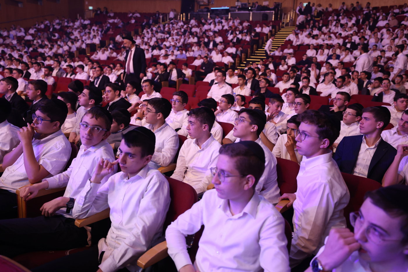 מעמד הסיומים ב'התקבצו'