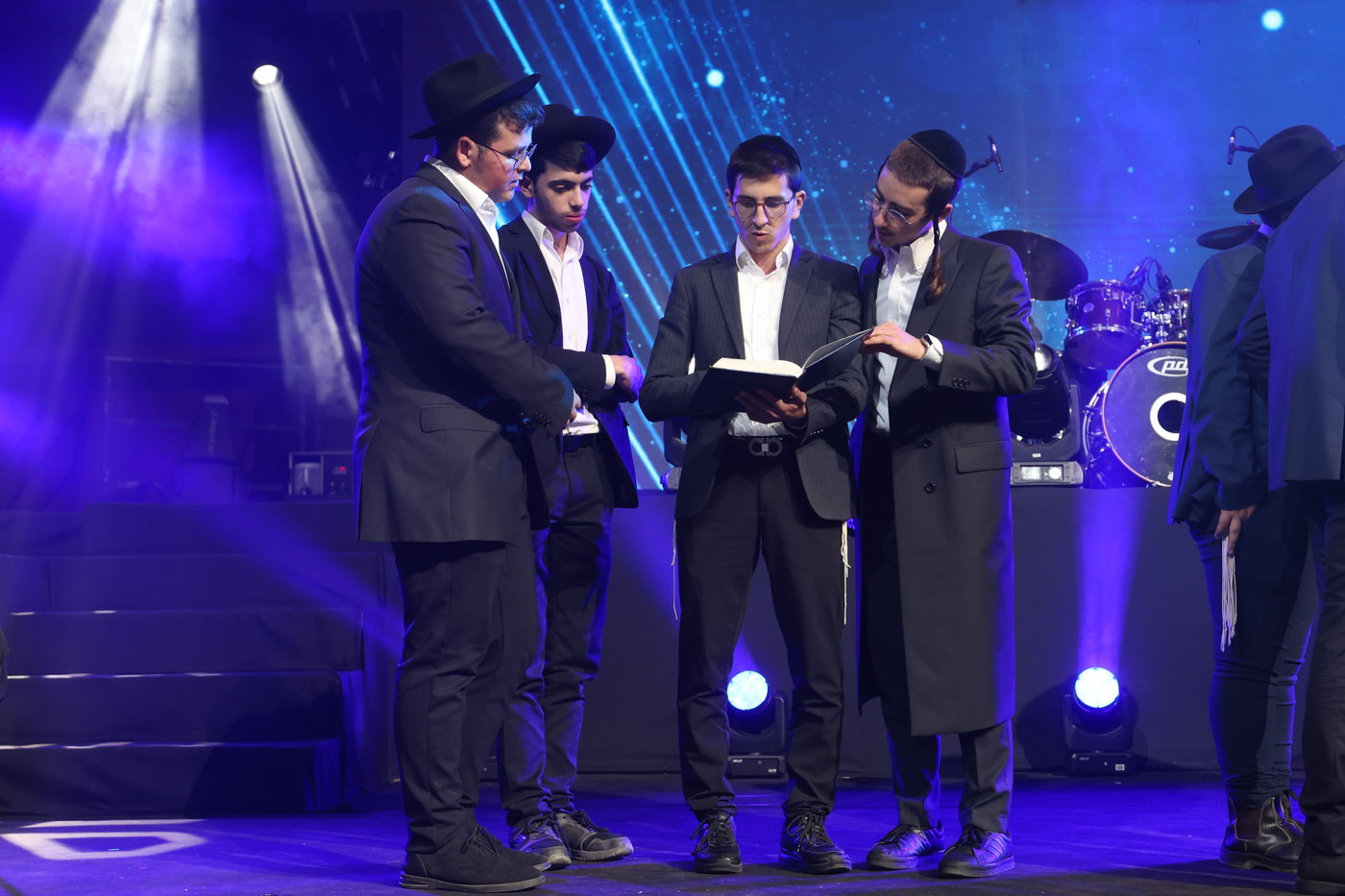 מעמד הסיומים ב'התקבצו'