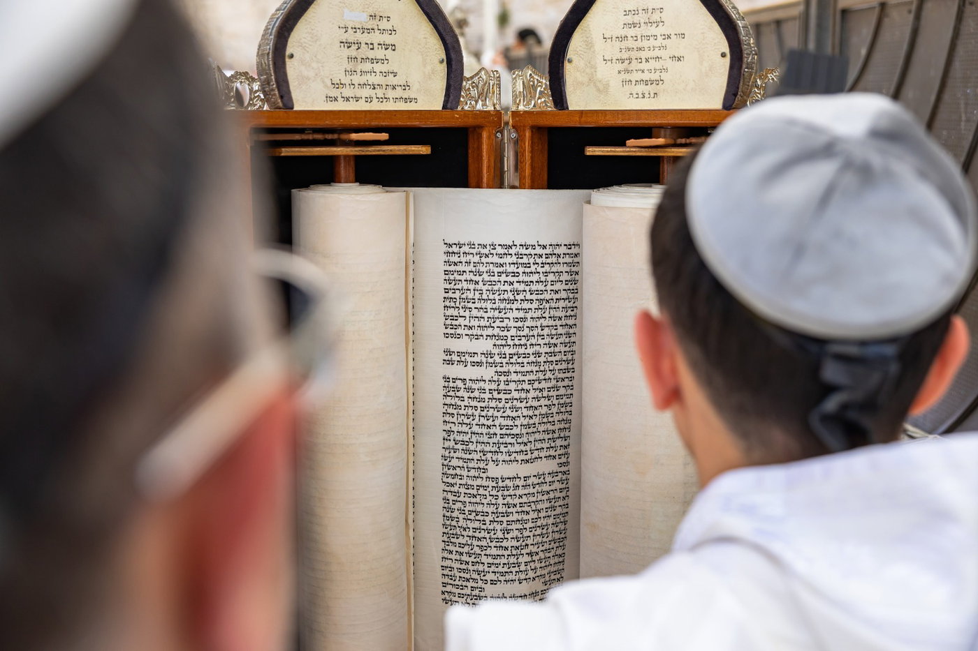 באיחור בגלל איראן: חגיגת בר מצווה מרגשת ל-125 יתומים מכל הארץ