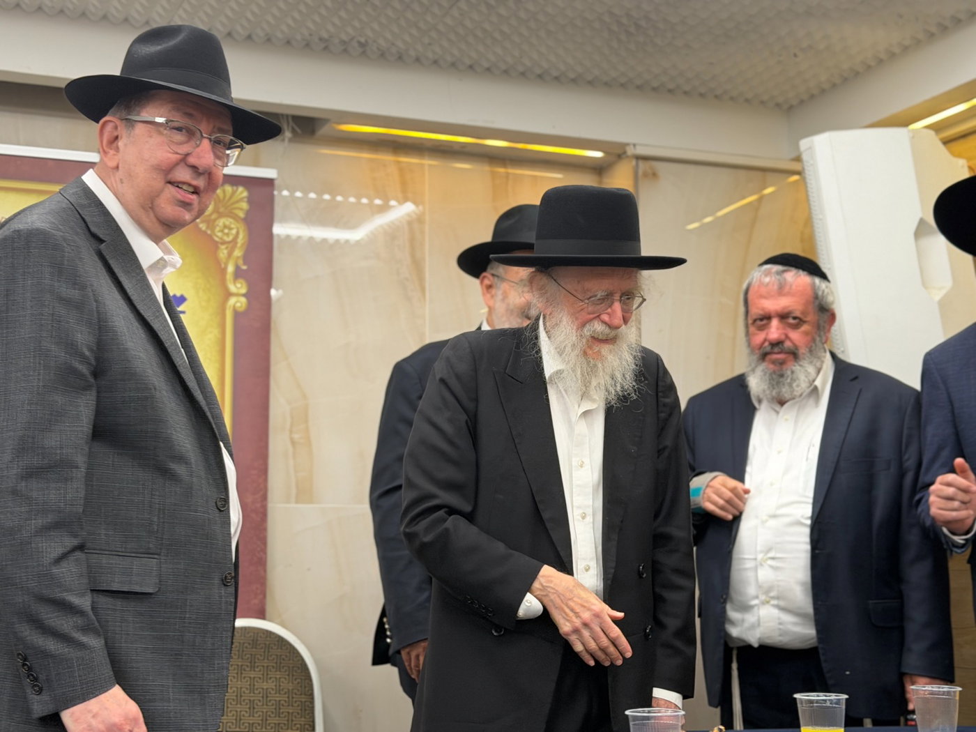 ילדי שובו בבחינה אצל רבני בני ברק