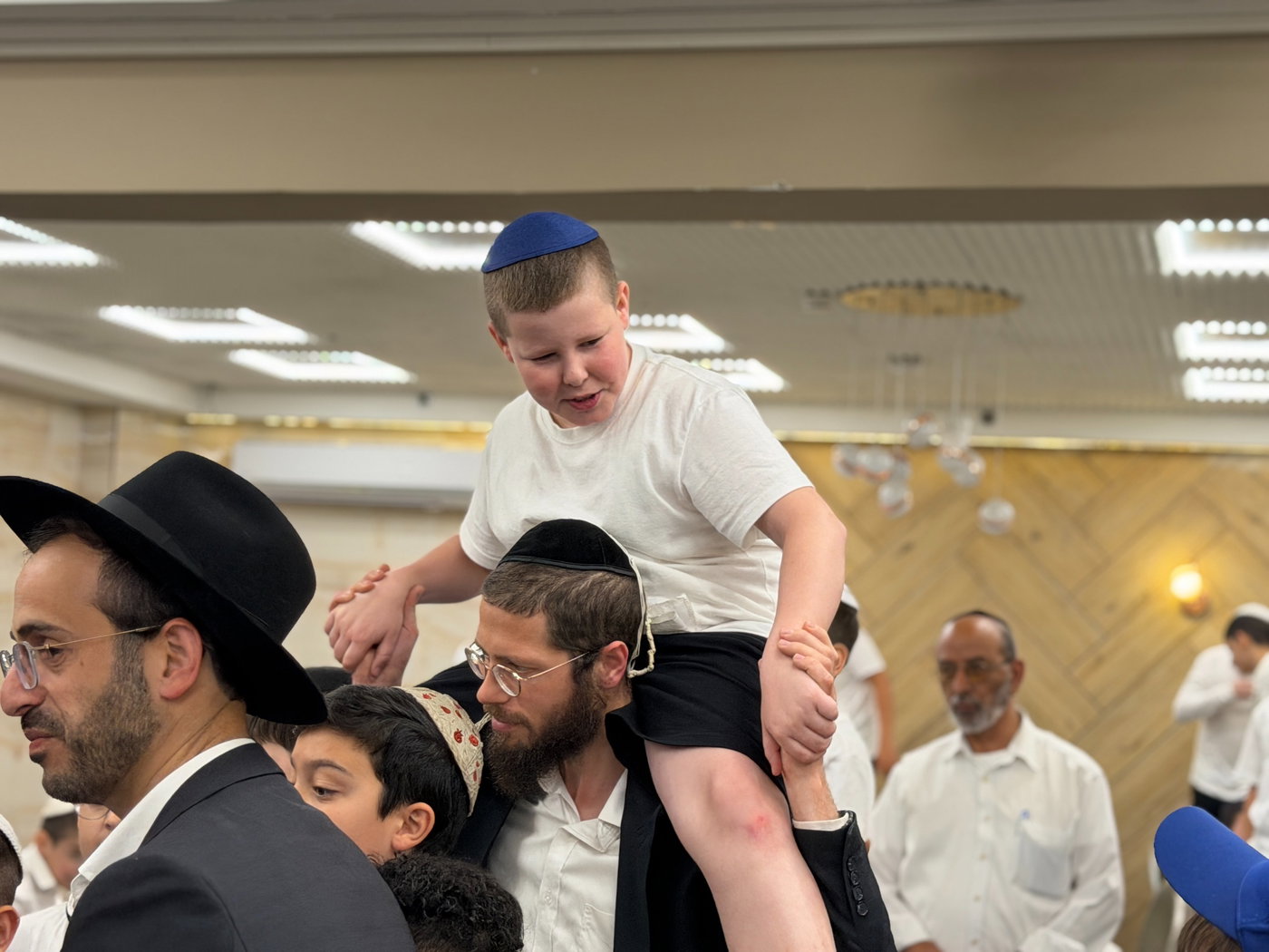 ילדי שובו בבחינה אצל רבני בני ברק