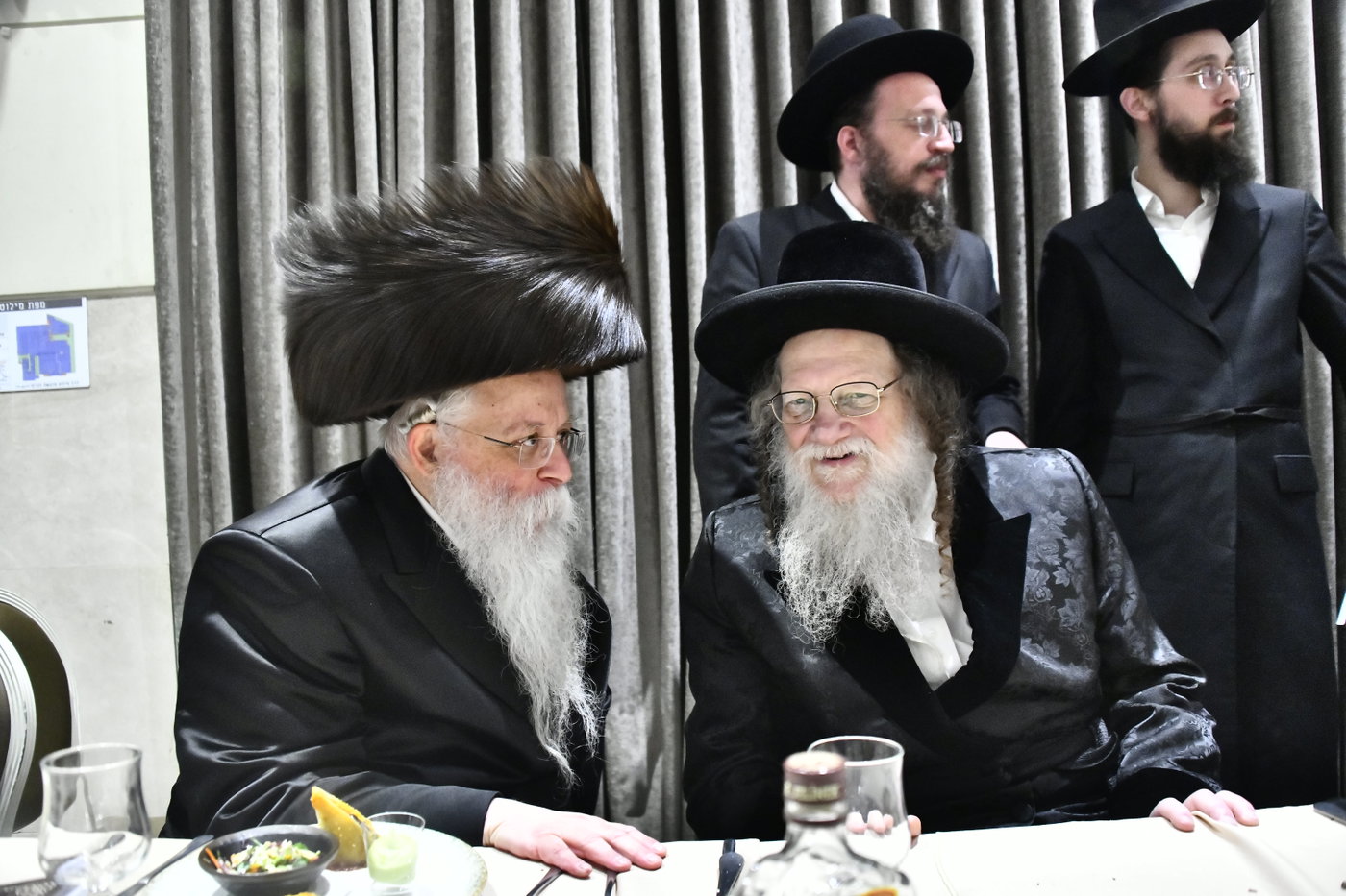 הכנסת ספר תורה לביהמ"ד סקולען בב"ב