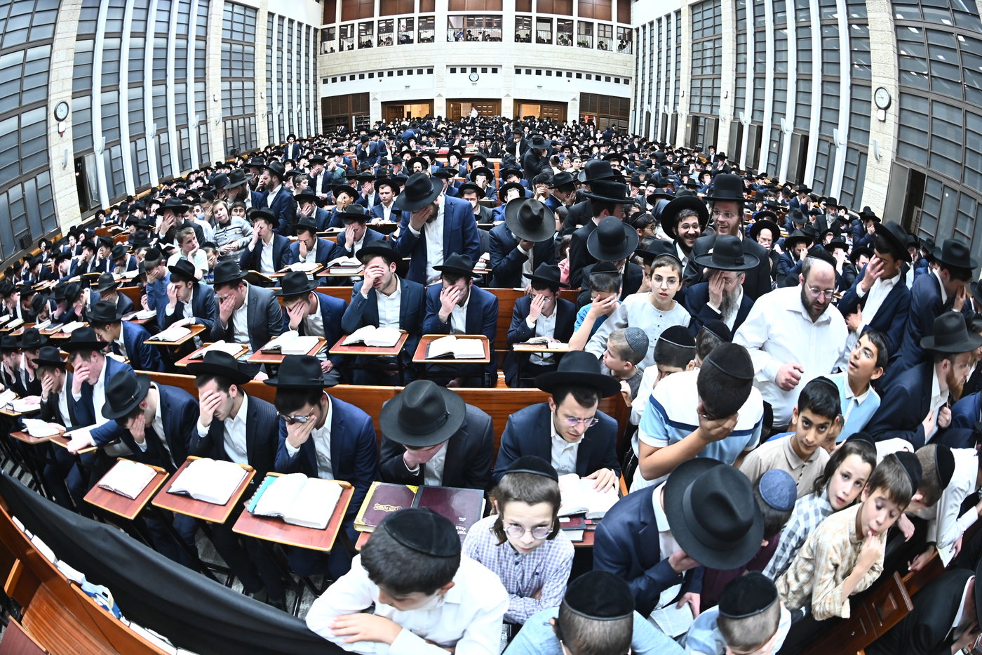 הגר"ד לנדו בישיבת מיר בברכפלד