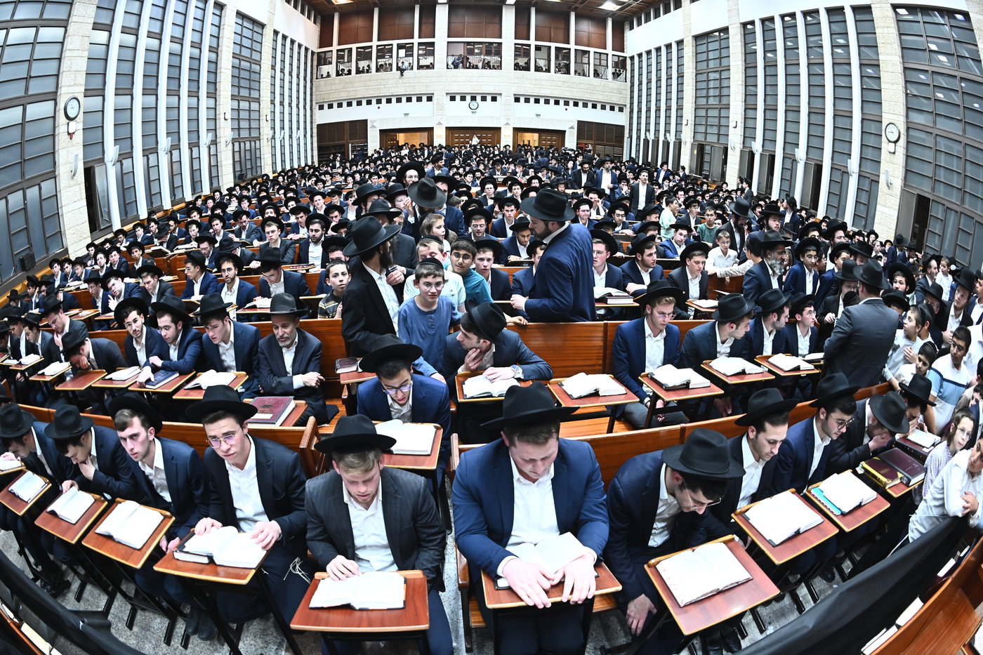 הגר"ד לנדו בישיבת מיר בברכפלד
