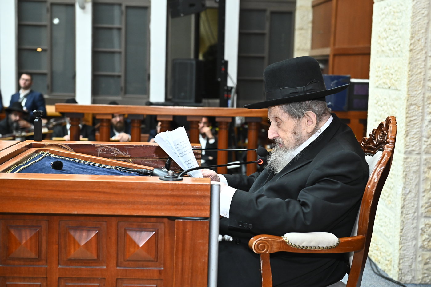 הגר"ד לנדו בישיבת מיר בברכפלד