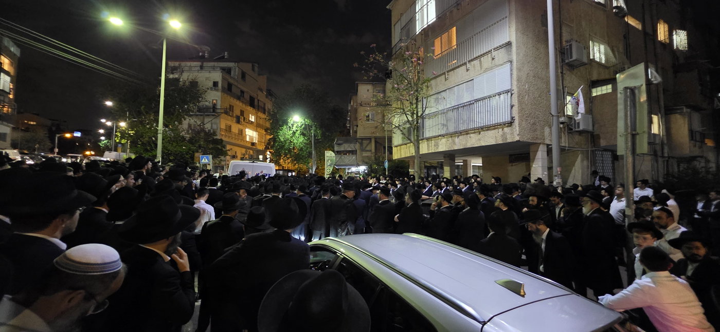 אסון רודף אסון; הדוד נספה באסון הרכבת, הבן נפטר, וכעת האבא הצעיר הלך לעולמו