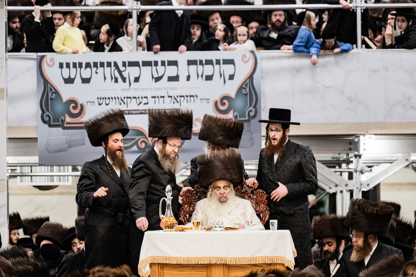 נעילת החג שבועות בחצה"ק סאטמר