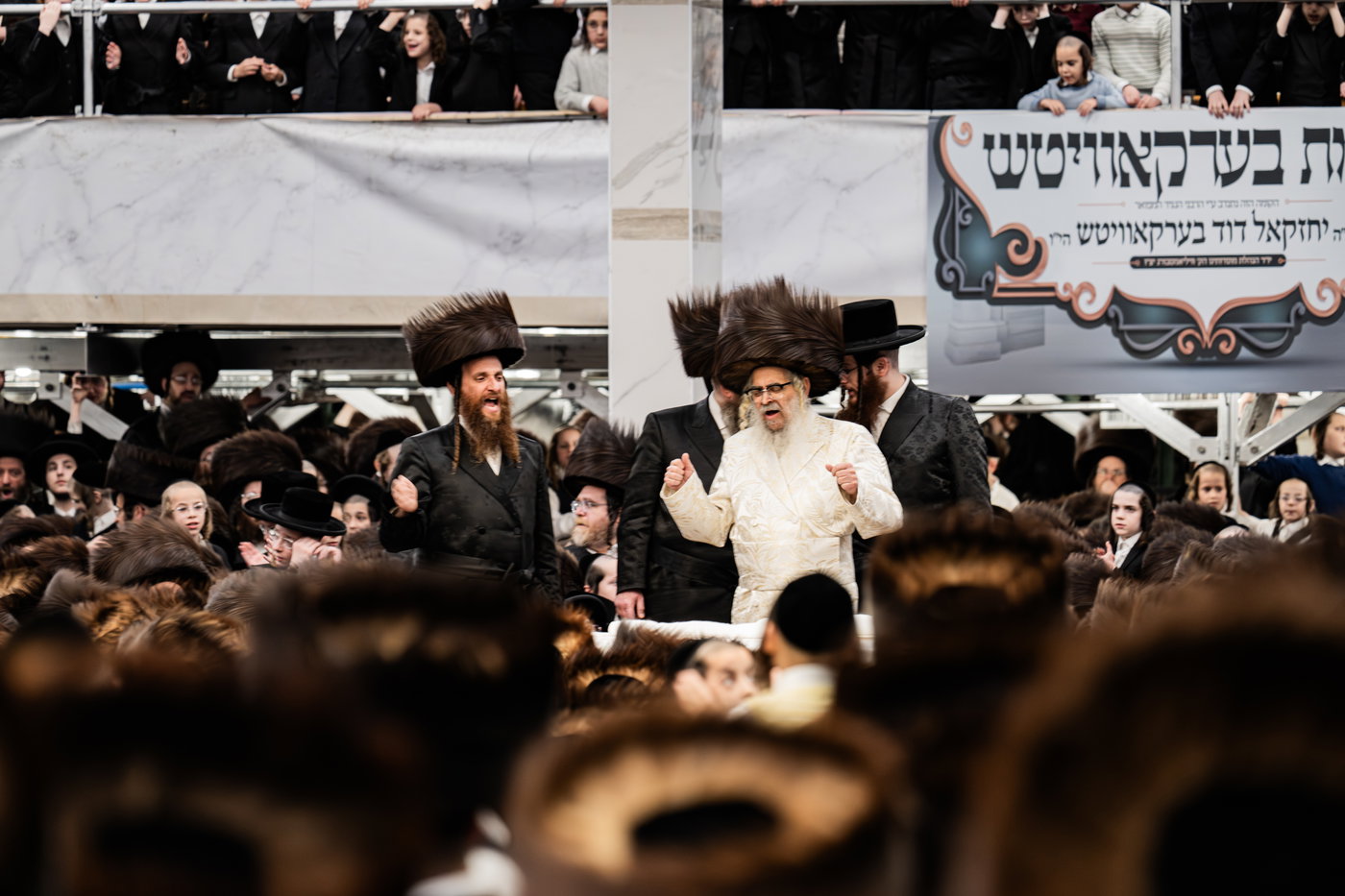 נעילת החג שבועות בחצה"ק סאטמר