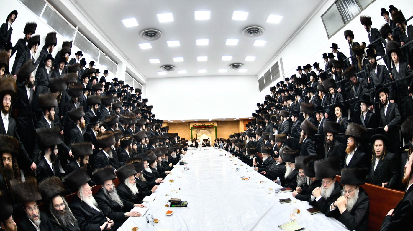 נעילת החג בחצה"ק נדבורנה