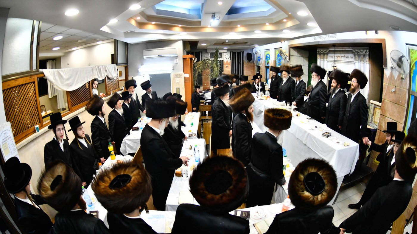 נעילת החג בחצה"ק נאראל