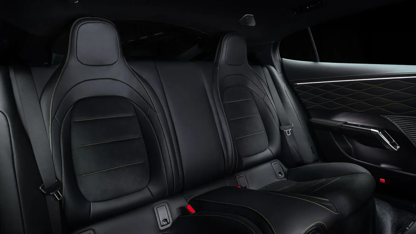 ה-GT 4-Door Coupé