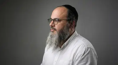 יונתן שחר משיק סינגל חדש: "שום דבר בעולם"