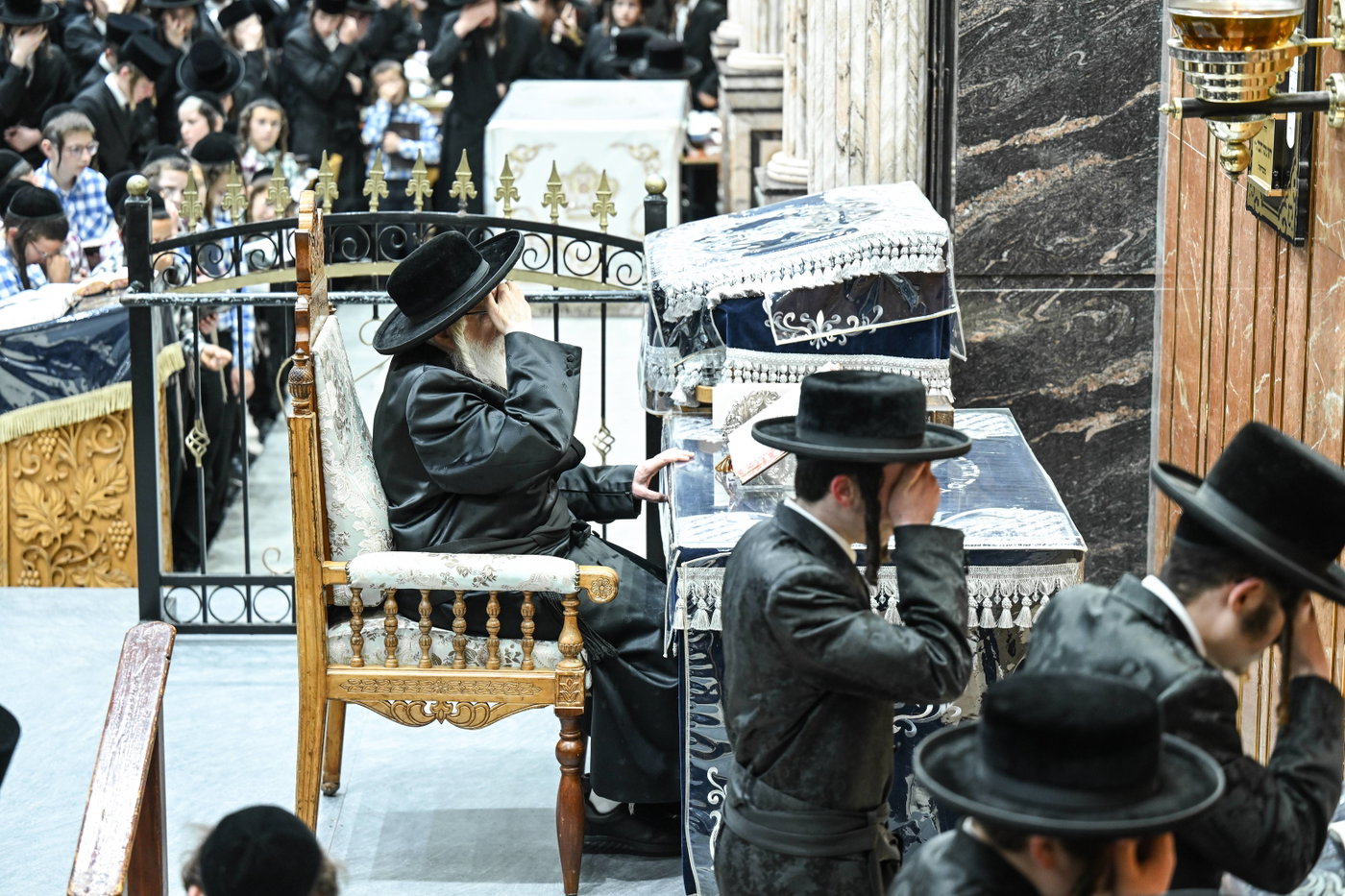 האדמו"ר מצאנז בספירת מ"ט לעומר