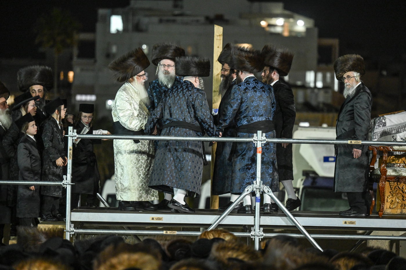 חג השבועות בחצה"ק צאנז