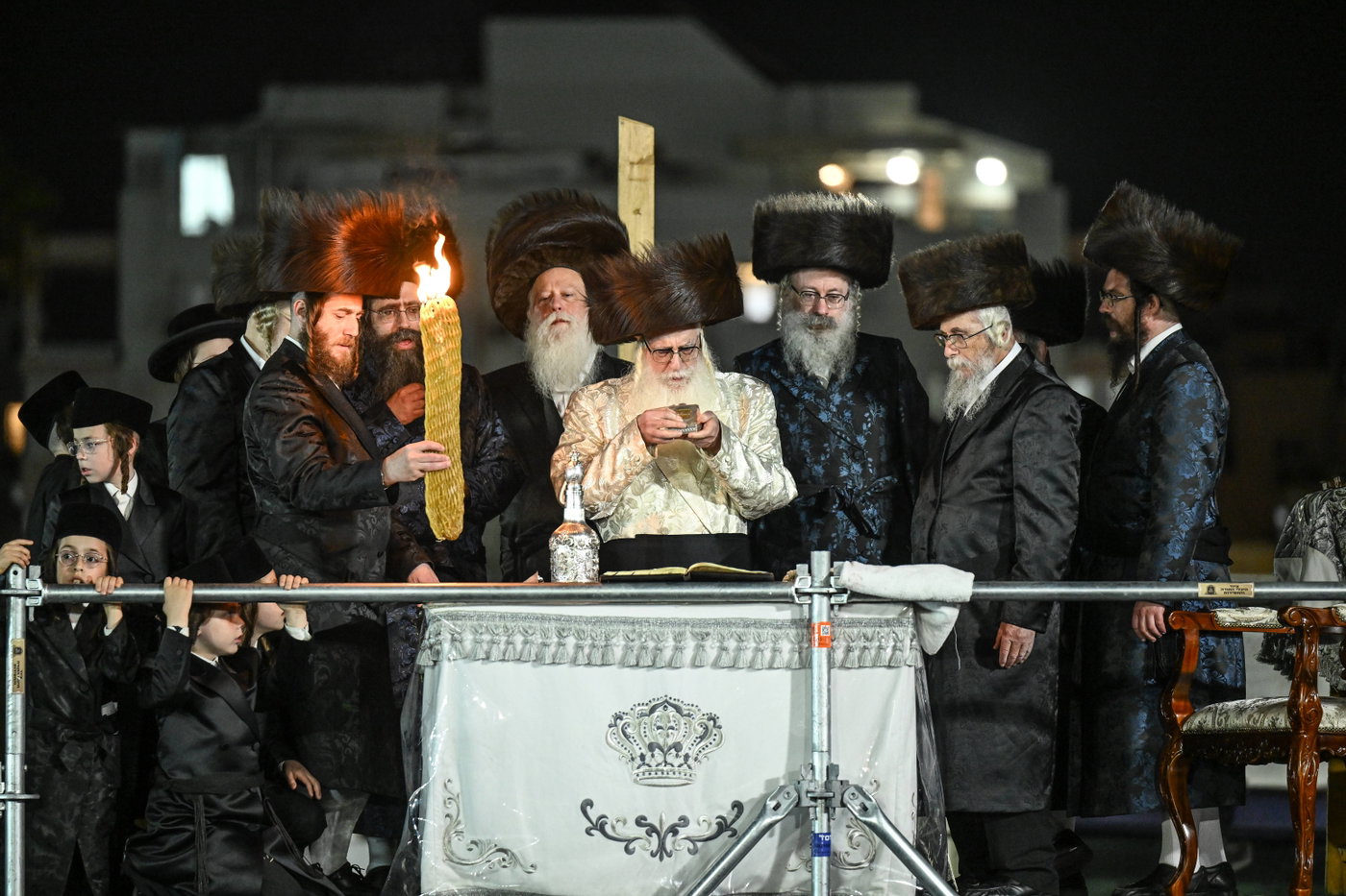 חג השבועות בחצה"ק צאנז