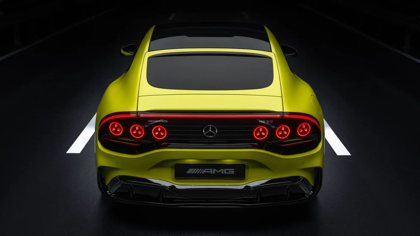 ה-GT 4-Door Coupé