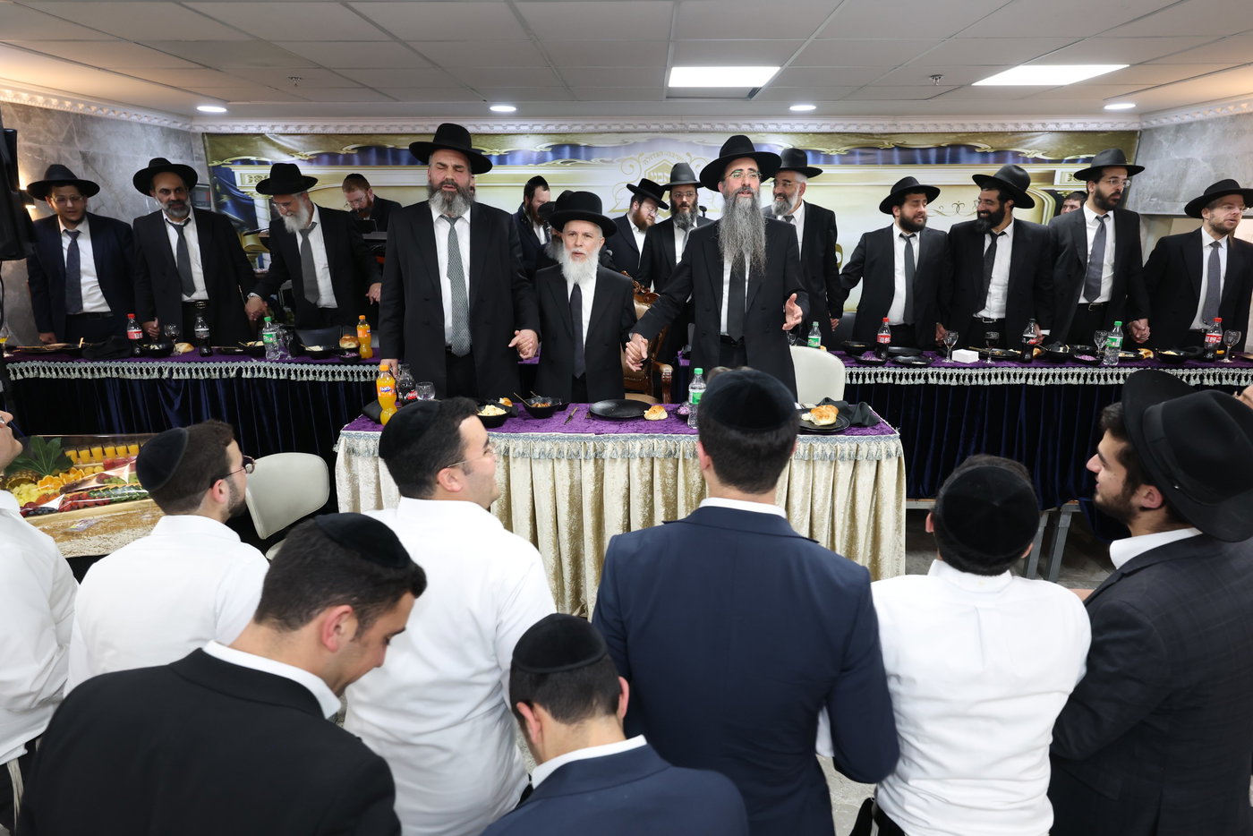 שמחת התורה אצל הגר"ז כהן