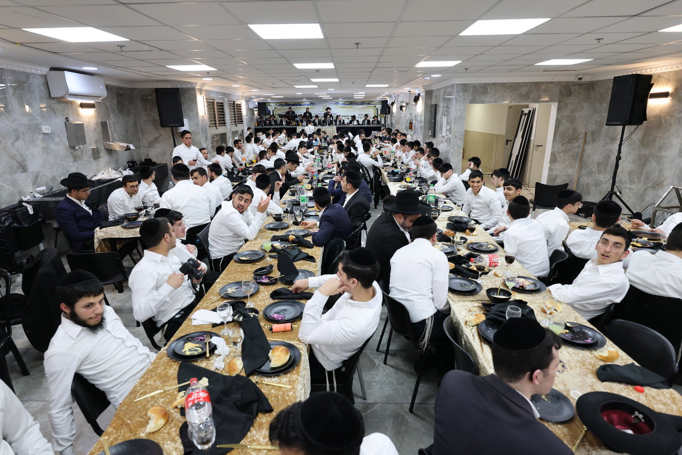 שמחת התורה אצל הגר"ז כהן