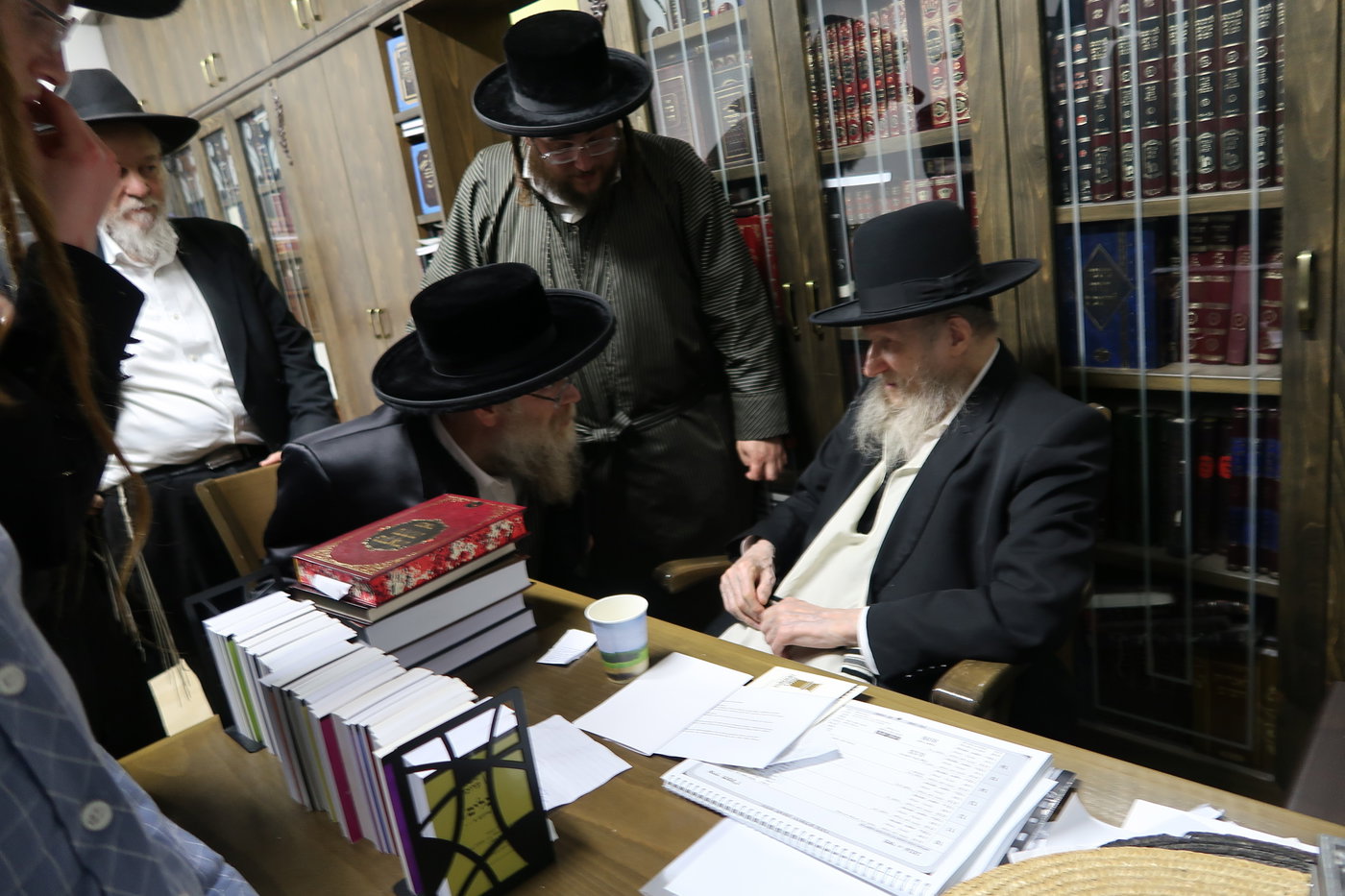 הגה"צ רבי ישראל יוסף קאהן אצל גדולי ישראל