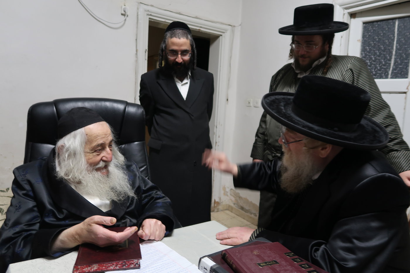 הגה"צ רבי ישראל יוסף קאהן אצל גדולי ישראל