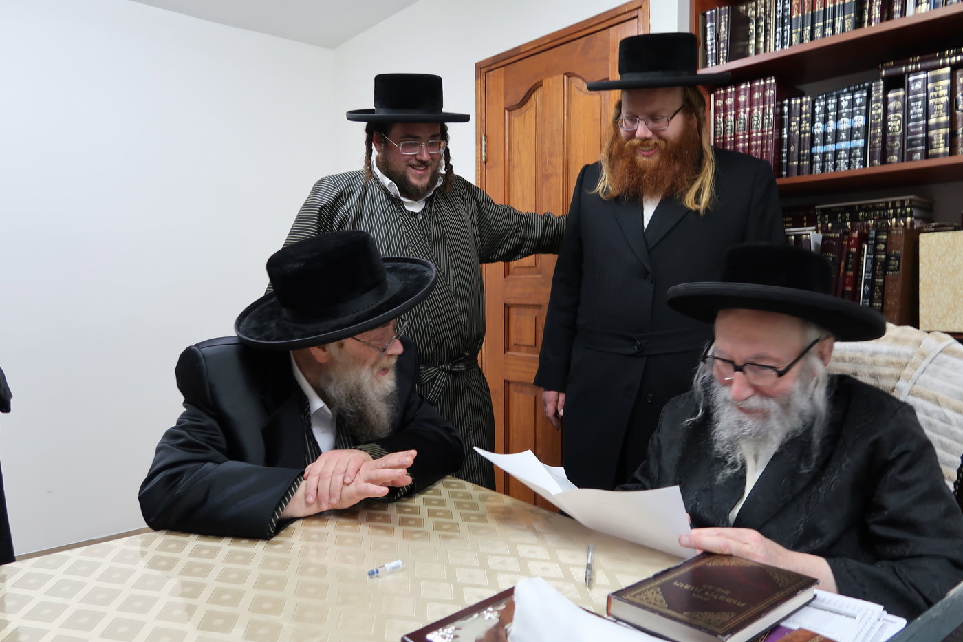 הגה"צ רבי ישראל יוסף קאהן אצל גדולי ישראל