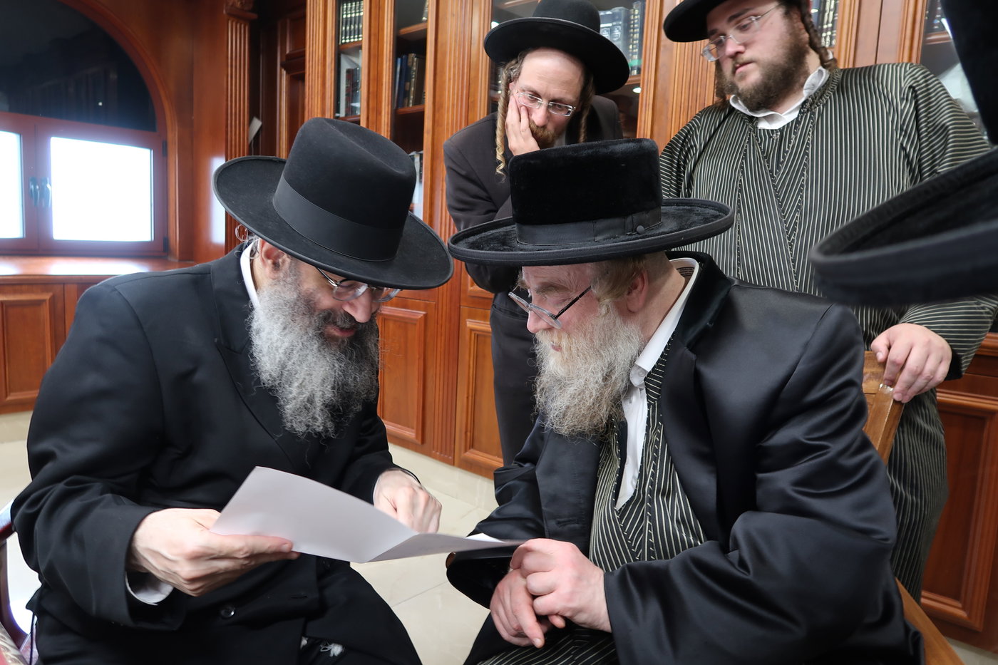 הגה"צ רבי ישראל יוסף קאהן אצל גדולי ישראל