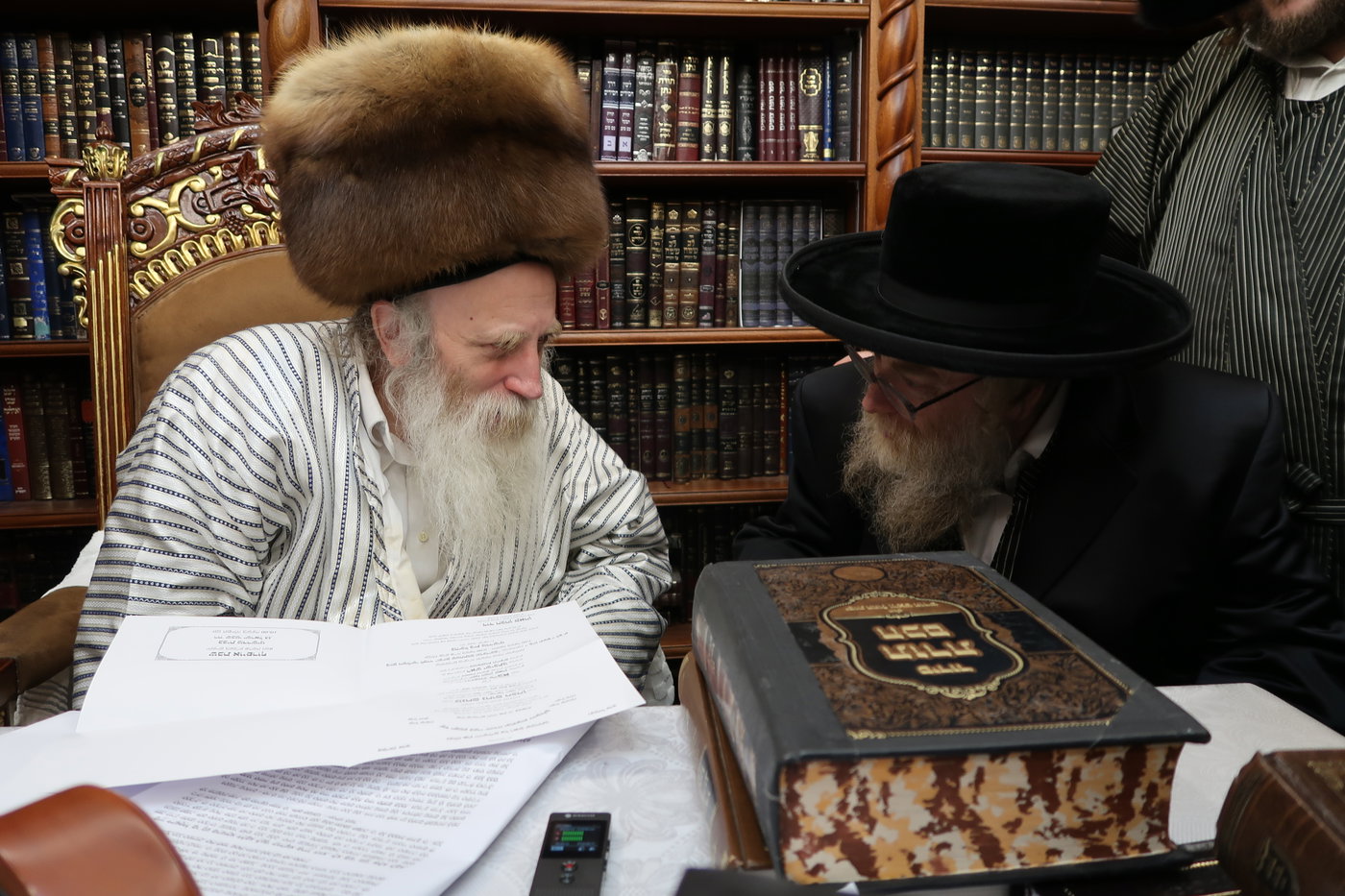 הגה"צ רבי ישראל יוסף קאהן אצל גדולי ישראל