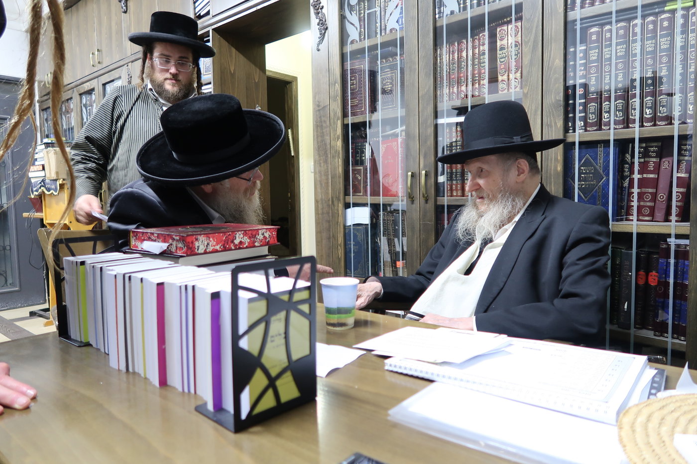 הגה"צ רבי ישראל יוסף קאהן אצל גדולי ישראל