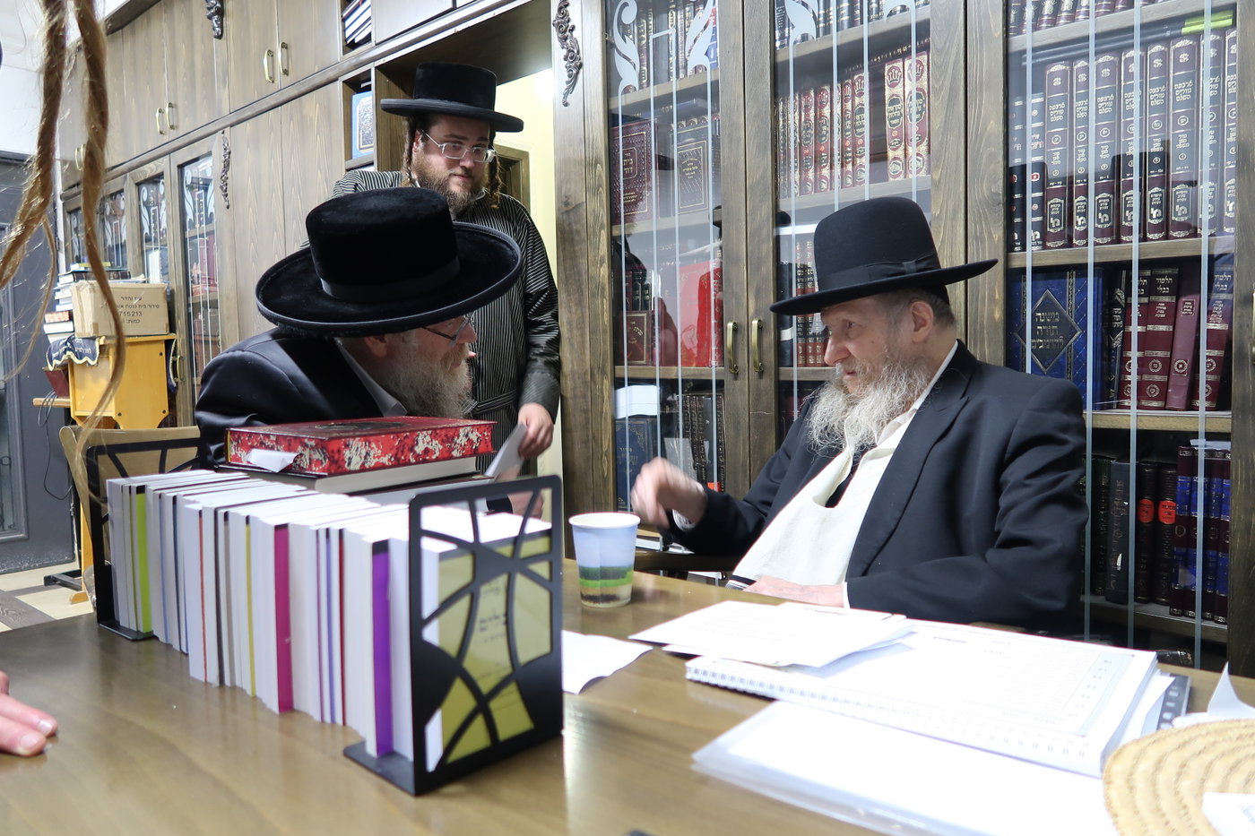 הגה"צ רבי ישראל יוסף קאהן אצל גדולי ישראל