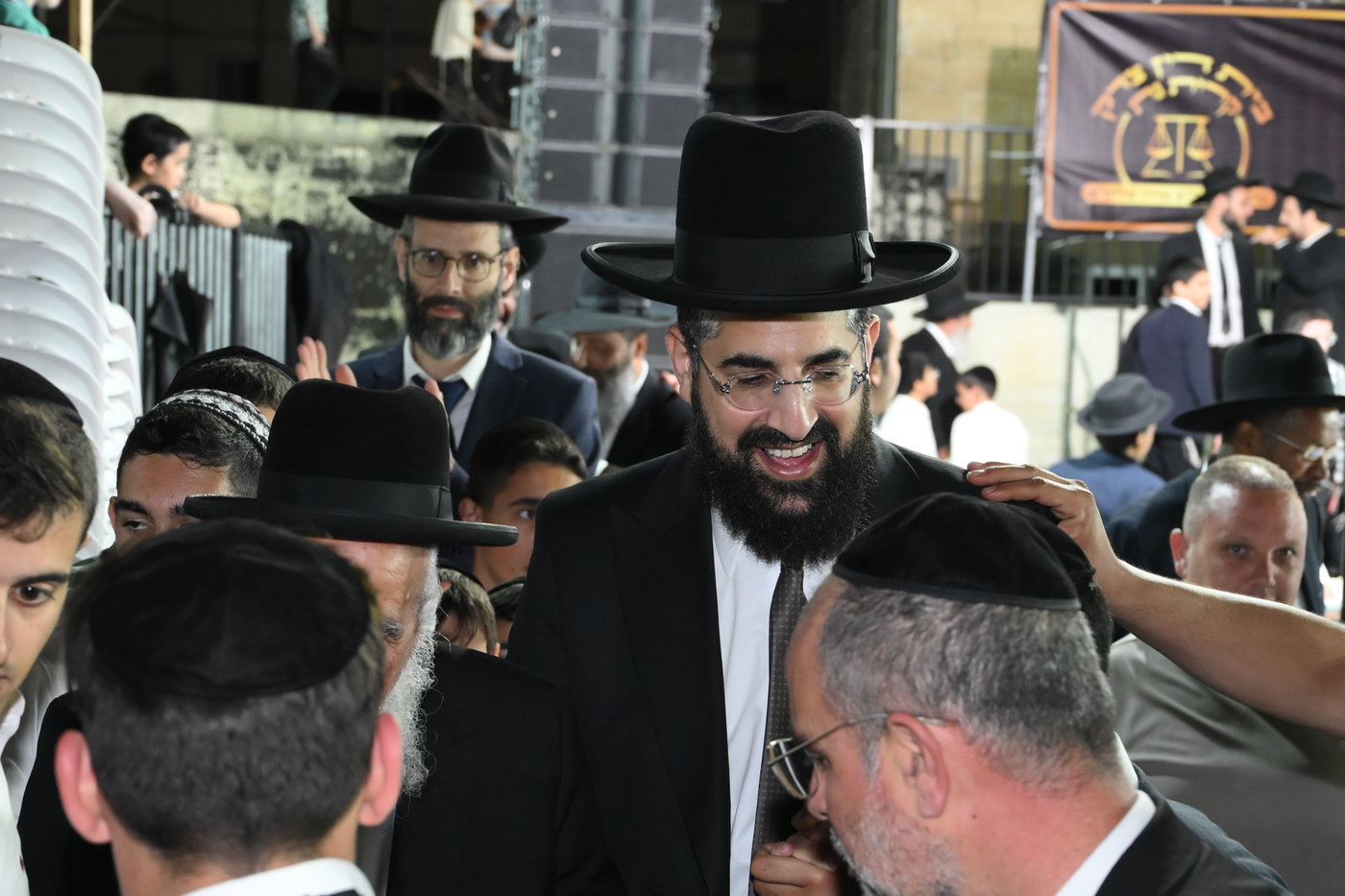 מעמד פתיחת הבד"צ של של הגר"ש אדרי