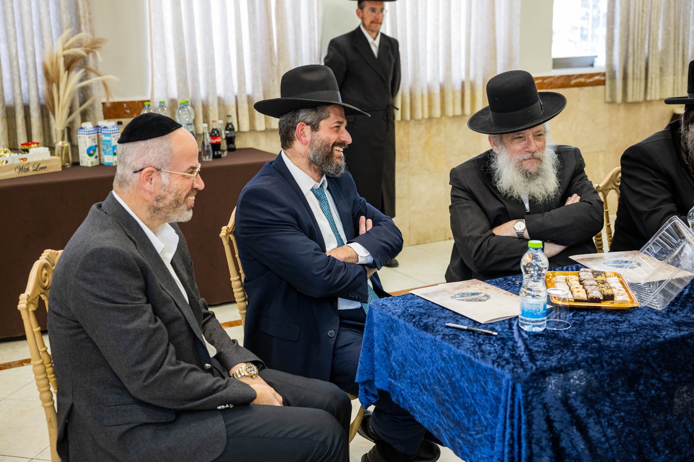 עשרות מנהלי ומחנכי תלמודי תורה בבני ברק בכנס ל'ועידת החינוך המיוחד באידיש'