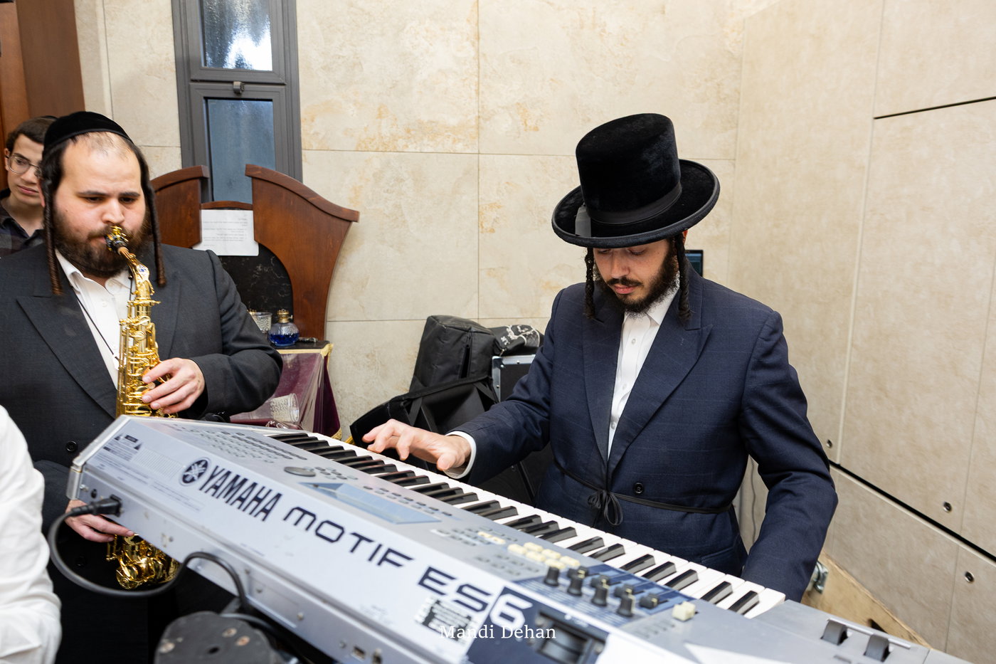 הכנסת ספר תורה לחב"ד בבני ברק