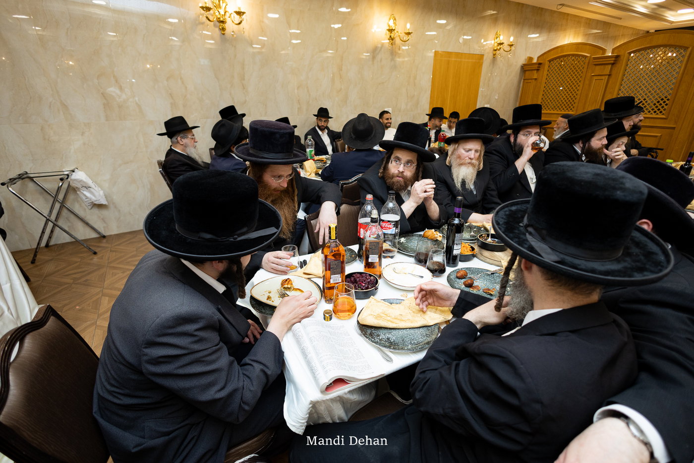 הכנסת ספר תורה לחב"ד בבני